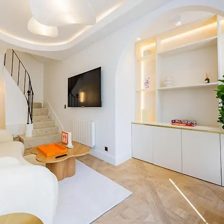 Appartamento Townhouse Sacrée Cœur Place Du Tertre Montmartre