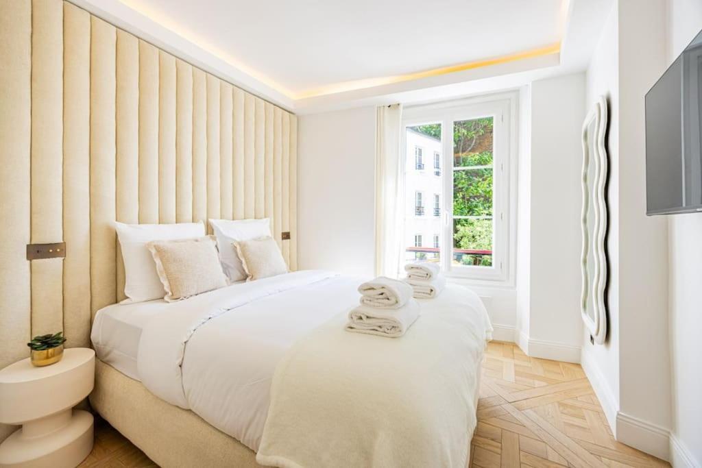 Townhouse Sacree Coeur Place Du Tertre Montmartre *