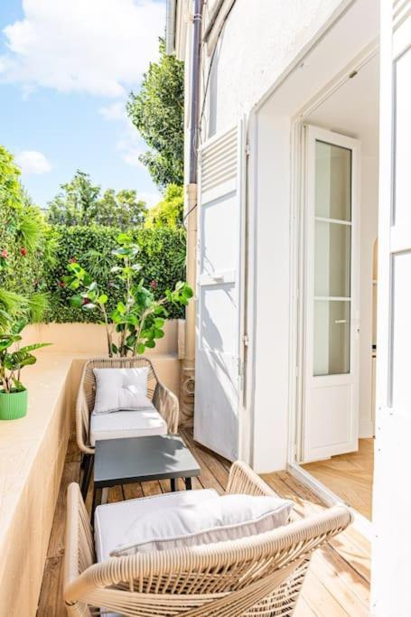 Townhouse Sacree Coeur Place Du Tertre Montmartre *