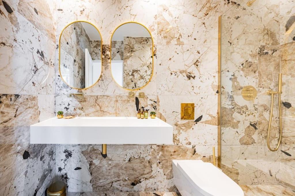 Townhouse Sacree Coeur Place Du Tertre Montmartre Apartment *